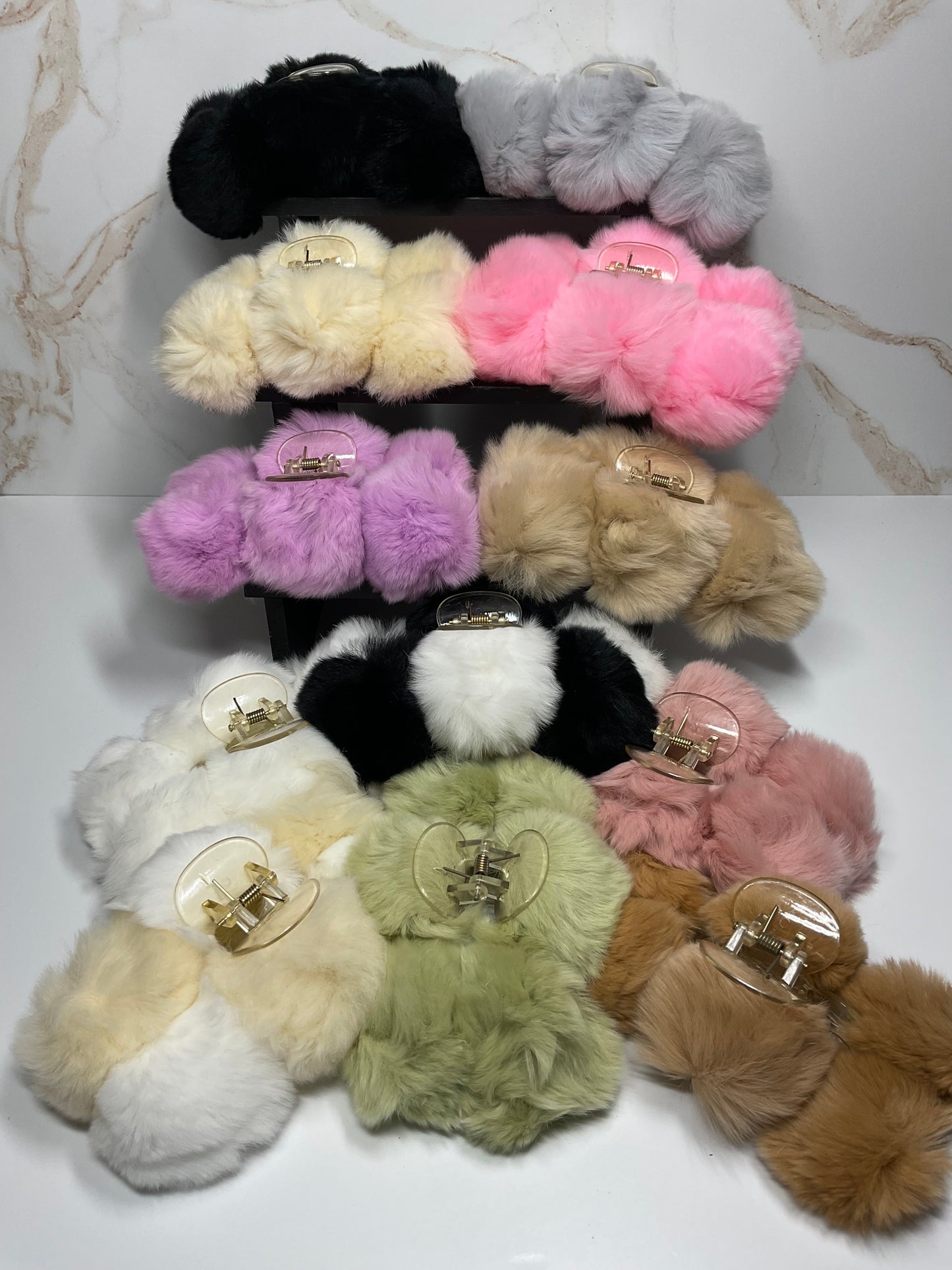 Extra fluffy clips