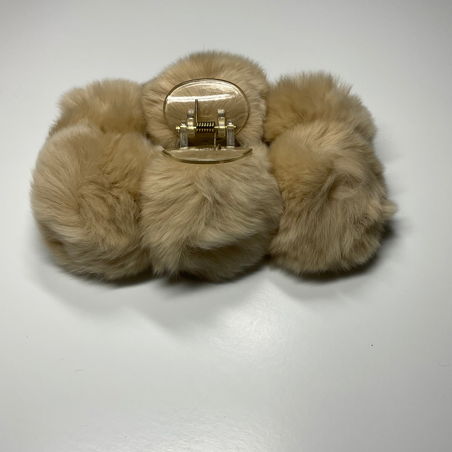 Extra fluffy clips